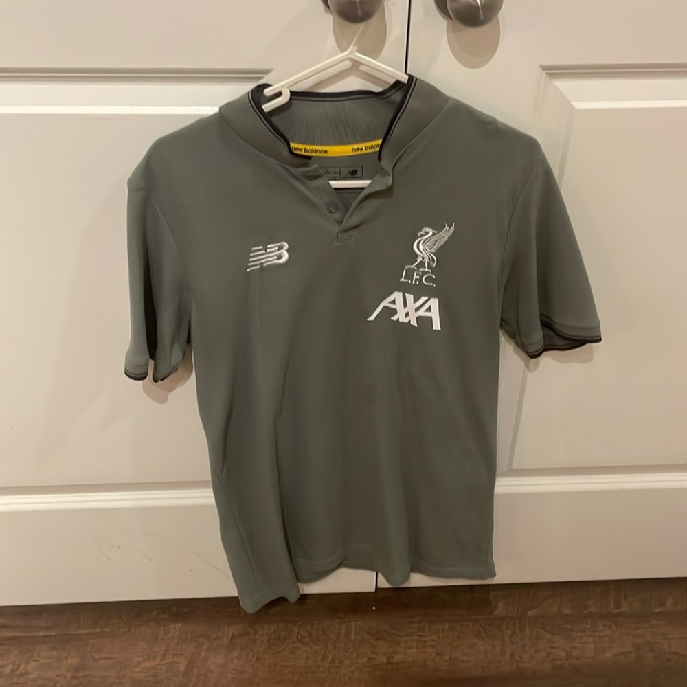 Liverpool 19/20 Gray Travel Polo